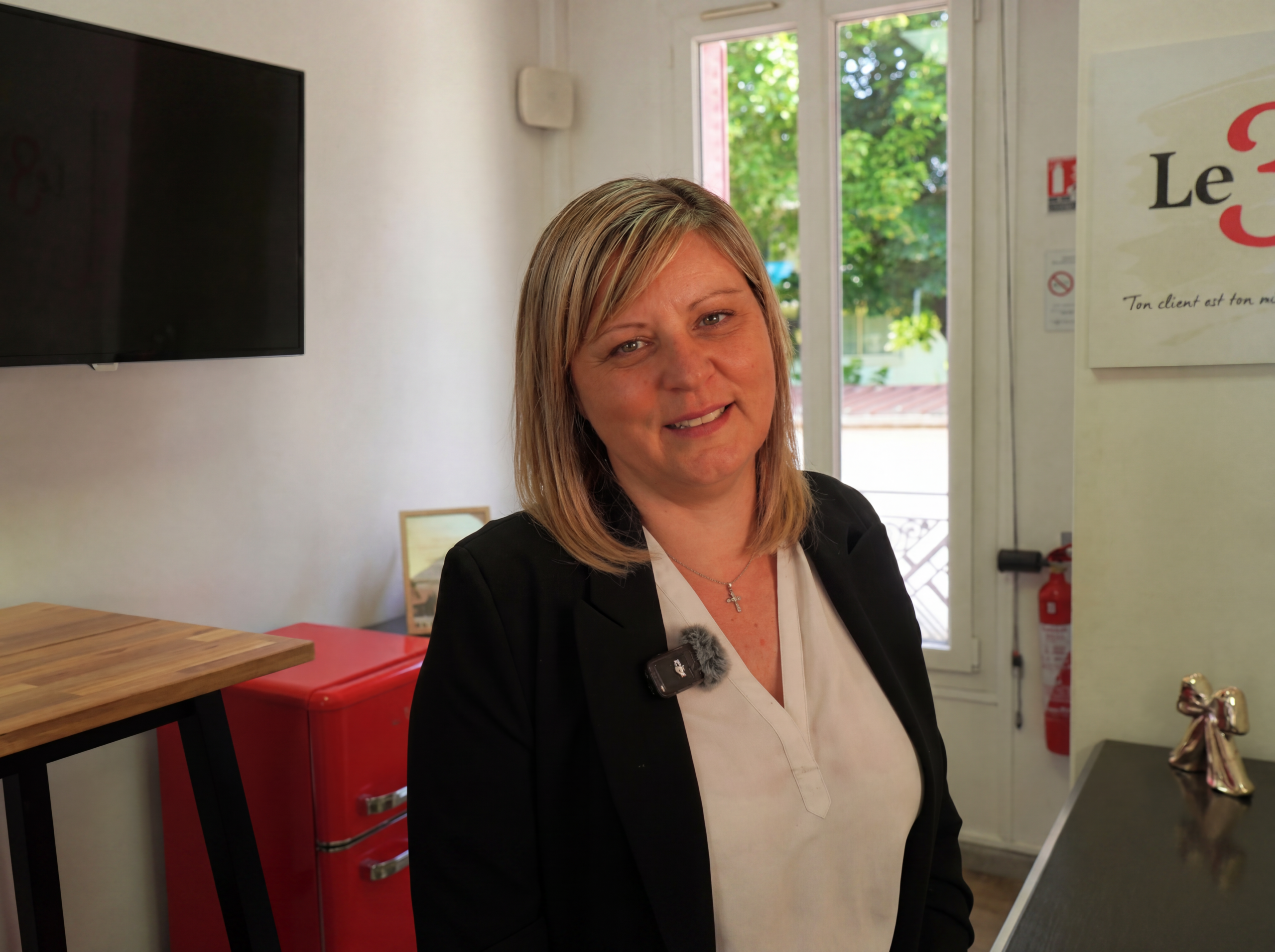 Leslie Clausel, conseillère en immobilier, dans l'espace coworking Le 31